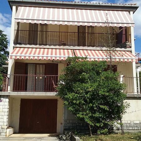 Apartman S Selce Exteriör bild